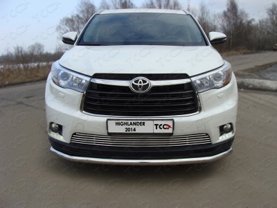 Защита переднего бампера 60 мм ТСС для Toyota Highlander 2014-2016
